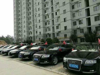 寶雞金鑰匙專業(yè)婚車租賃 瑪莎拉蒂總裁與保時(shí)捷跑車的高端婚慶服務(wù)